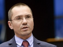 Джамбазки натисна Еропейския парламент за спрения руски газ на България