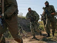 Съпругата на боец в Мариупол разплака света с изповед