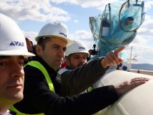 Кирил Петков ще присъства на откриването на строителството на терминала за втечнен газ край Александруполис