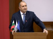 Президентът с ново предупреждение от Пловдив
