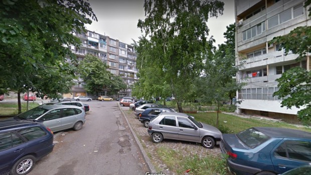Жители на бургаския ж к Лазур настояват Зелената зона пред домовете