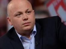 Симов: Няма никакво лицемерие. Най-важното е, че няма да изпратим нито един патрон
