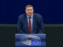 Евродепутатът Емил Радев призова за бързи и твърди мерки за регулация на употребата на шпионски софтуери