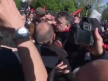Отново напрежение пред паметника на съветската армия