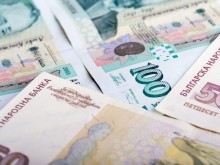 Какво да предприемем, когато заплатата не ни стига?