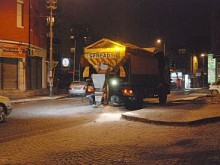 Започна разпръскването на гранулат, няколко леки катастрофи станаха тази вечер в Пловдив