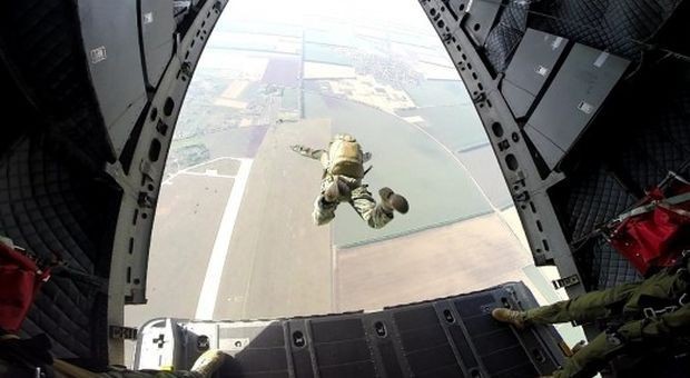 Военна прокуратура и полиция започват разследване на инцидента на летище "Чешнигирово"
