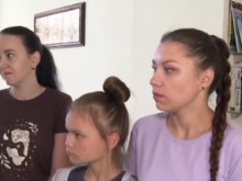 Украински бежанци по Черноморието с апел: Не ни местете от хотелите!