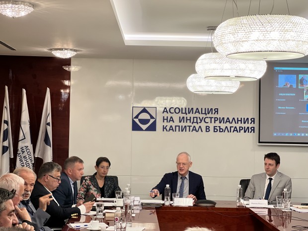Асоциация на индустриалния капитал в България (АИКБ) запозна заместник-министъра на