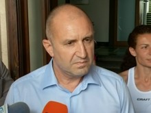 Румен Радев: Политиката, която води "Булгаргаз", е извън икономическата и управленската логика