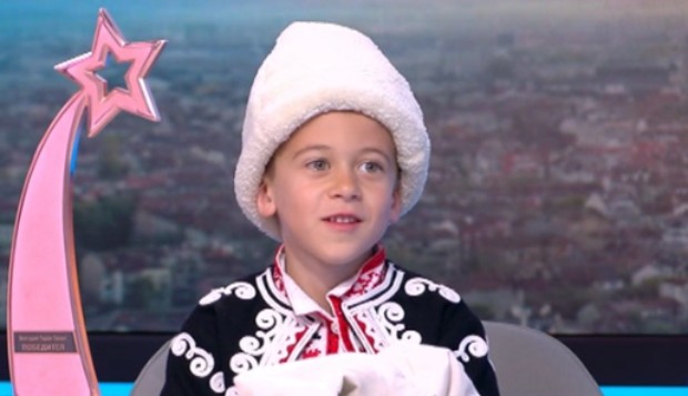 6 годишният Стефан Иванов който снощи спечели България търси талант гостува