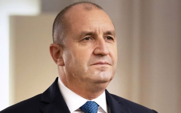 Държавният глава Румен Радев изразява съболезнования на семейството, колегите и