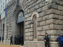Закриват "Държавна петролна компания"