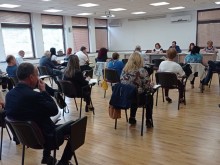 Откриват 482 работни места при средно възнаграждение от 897 лева