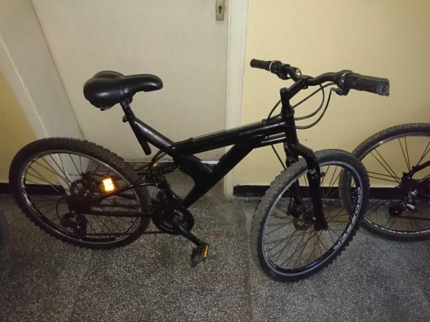 За два случая на откраднати велосипеди съобщават от бургаската полиция.