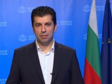Кирил Петков призова Радев да свика КСНС