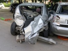 Тежка катастрофа на пътя Пловдив - Карлово, има двама загинали