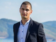 Ученици от Пловдив: На този учител му пука за нас!