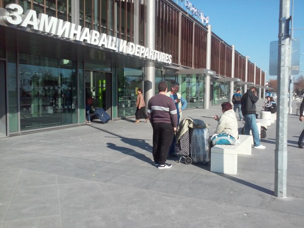 Летищата във Варна и Бургас очакват за този сезон ръст