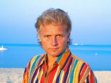 Къци Вапцаров се възстановява посвоему