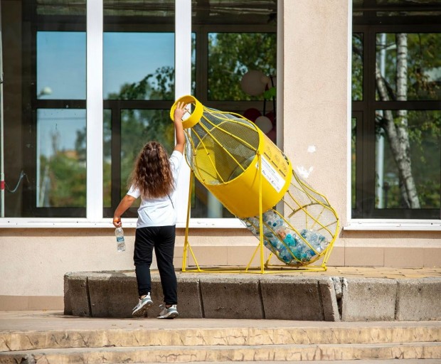 Кампанията Искам да съм полезен … Рециклирай ме обединява градове