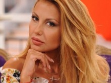 Венета Харизанова: Разведоха ме 22 пъти за две години