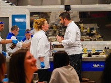 Участничка в "Hell`s Kitchen": Шеф Ангелов е фин човек на фона на германците, с които работя!