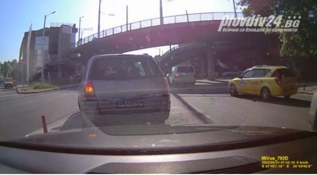 Поредната нагла маневра на пътя изнерви читател на Plovdiv24 bg  Ето какво написа