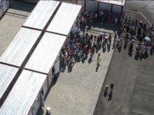 Центърът в Елхово затваря, бежанците ще бъдат извозени днес