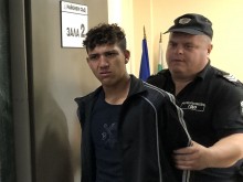 Разплака се в съда: Признавам всичко, виновен съм