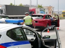 Шофьор спря полицаи с молба, те постъпиха уникално
