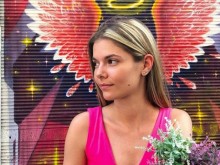 Виктор би шута на Алекс? Харесал си е страхотна девойка