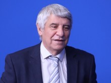 Проф. Пламен Павлов: Европейските политици са облъчени от пропагандата на Скопие