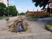 И ремонтът на ул. "Богомил" върви бавно