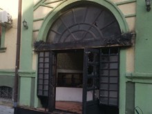 Македонски певец е задържан за палежа на българския културен дом в Битоля