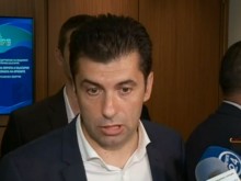 Кирил Петков: Нашето обещание е да няма никой под линията на бедност