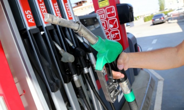 Всякакви прогнози за цената на дребно на горивата са безсмислени