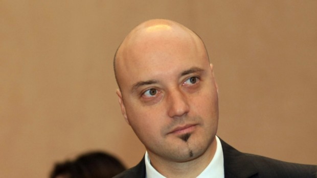 Демократична България ще подкрепи новото искане на Украйна за изпращане