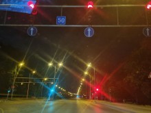 Снимка, направена в 22:55 ч. на булевард в Пловдив, повдига доста въпроси