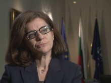 Генчовска: Петков е обсъждал как да се заобиколи ветото на РСМ