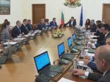 Ясни са причините, довели до излизането от зала на министрите на ИТН