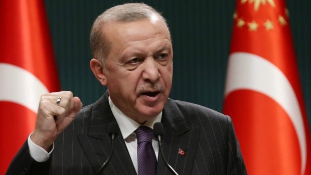 Президентът на Турция Реджеп Таийп Ердоган заплаши с военна намеса