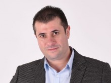 Икономист: Планът за възстановяване и устойчивост е заплашен от провал, ако падне правителството