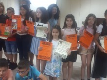Първокласници от Пловдив с първа награда в конкурс за съвременна приказка