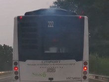 Автобус по линия 222 трови въздуха на Пловдив