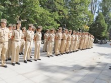 20 младежи ще могат да се обучават безплатно за военни лекари