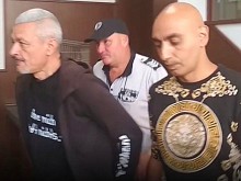 Вдовица към рецидивисти, убили мъжа й: Боклуци! Доживотен затвор за вас!