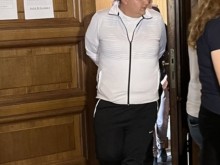 Оставиха под домашен арест нападателя на медици в Самоков
