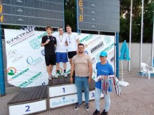 Катя Аврамова и Лъчезар Шумков са победители в плувния турнир Black Sea Cup