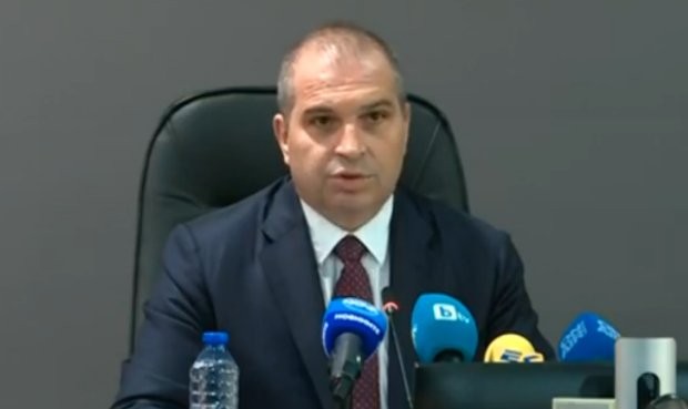 Регионалният министър отговори на обвиненията на премиера Кирил Петков за